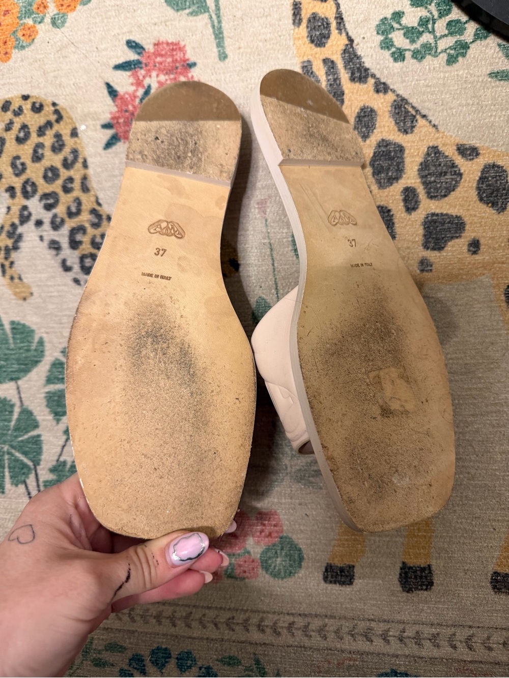 Alexander McQueen Pale Pink Embossed Slide Sandals - Picture 4 of 4